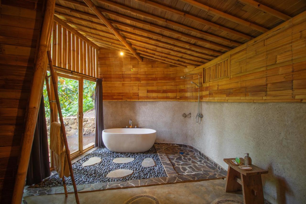 Amarta Pesagi Retreat by Madhava Villa Tabanan  Bagian luar foto