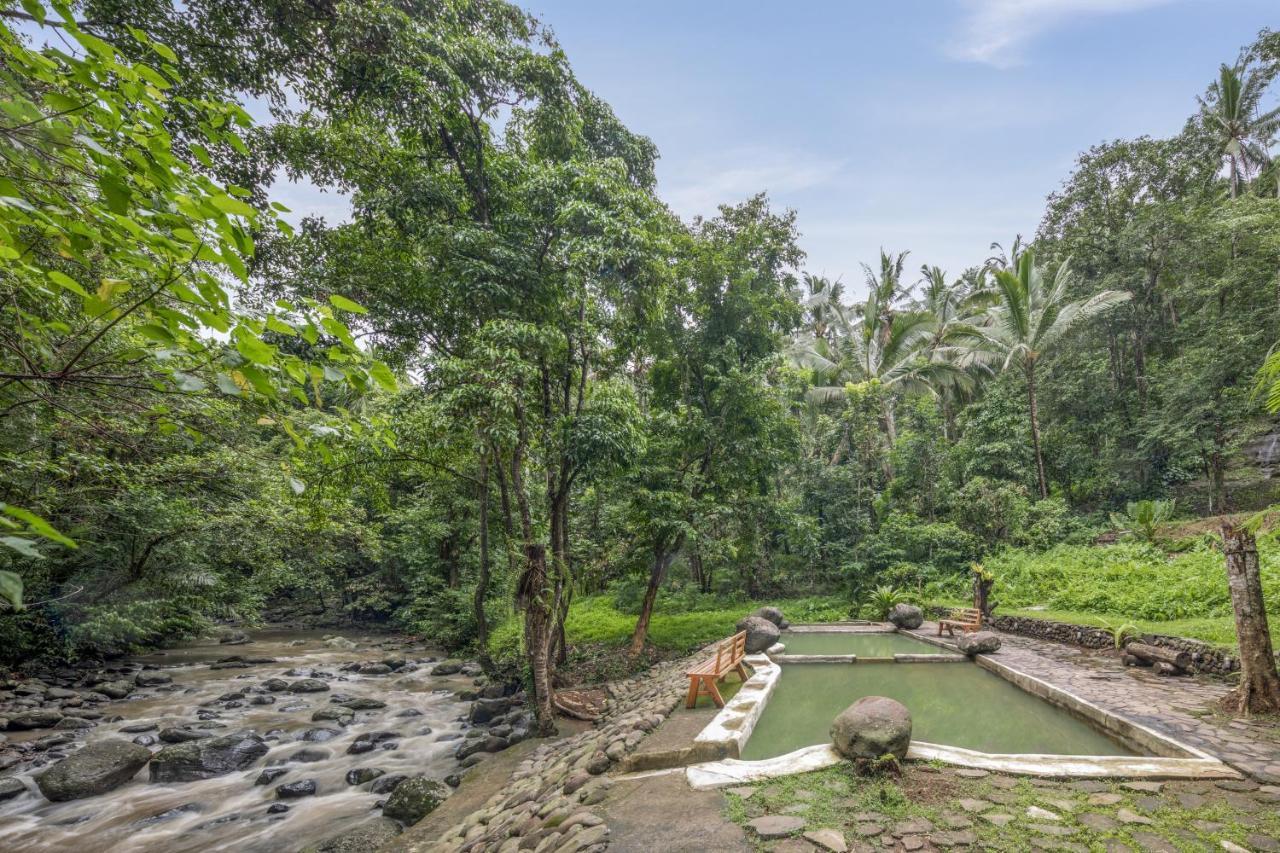 Amarta Pesagi Retreat by Madhava Villa Tabanan  Bagian luar foto